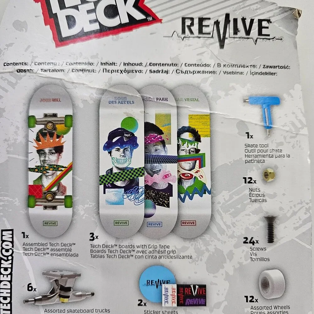 Tech Deck Revive Fingerboard 4-Pack With Customization Tools